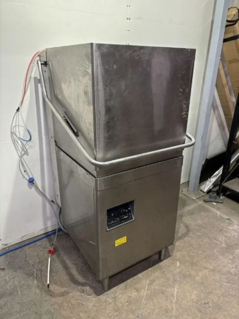 JPS Chartered Surveyors - Contents of a Nightclub Auction | Couches, Sofas, Seating, Tables, Back Bar Coolers, Mini Fridges, Kitchen Equipment - Auction Image 5